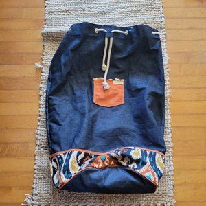 NWOT Spartina 499 Yoga/ Garmet Duffle
